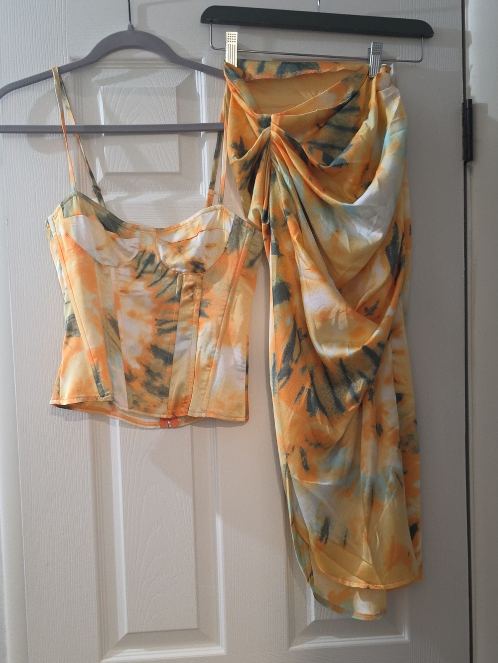 PrettyLittleThing Yellow & Green Tie-Dye Draped Midi Skirt